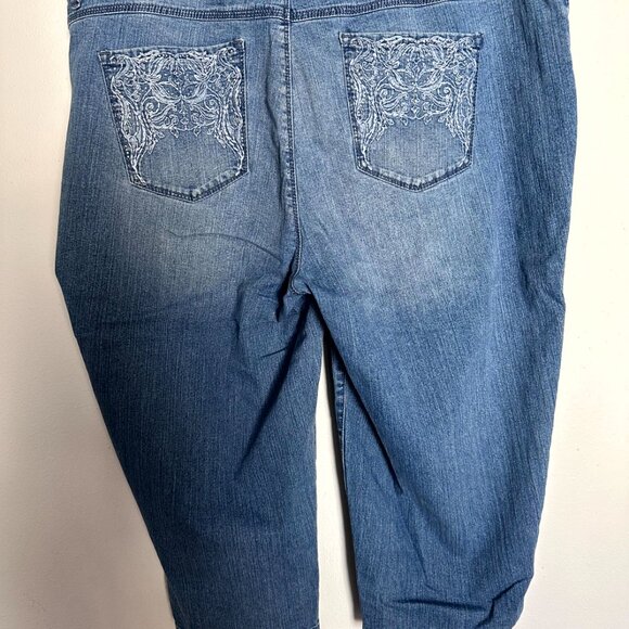 Gloria Vanderbilt Jordyn Denim Capri Jeans Plus size 18W - Picture 4 of 9